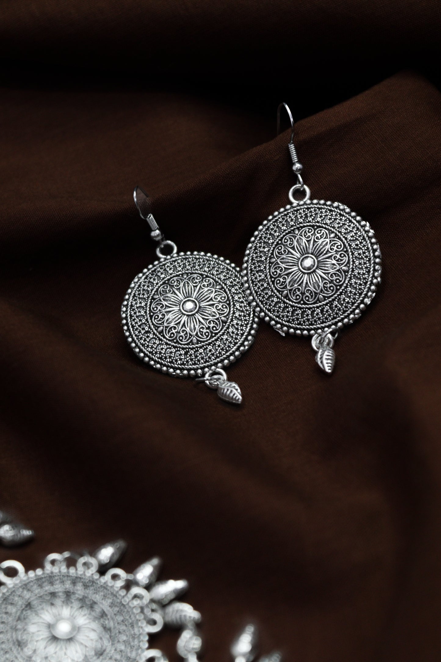 Pratination “Mehfil Medallion” Oxidized Necklace Set