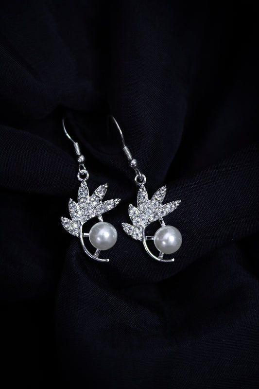 Pratination Elegant Pearl Leaf Drop Earrings – Crystal Embellished Grace for Every Occasion